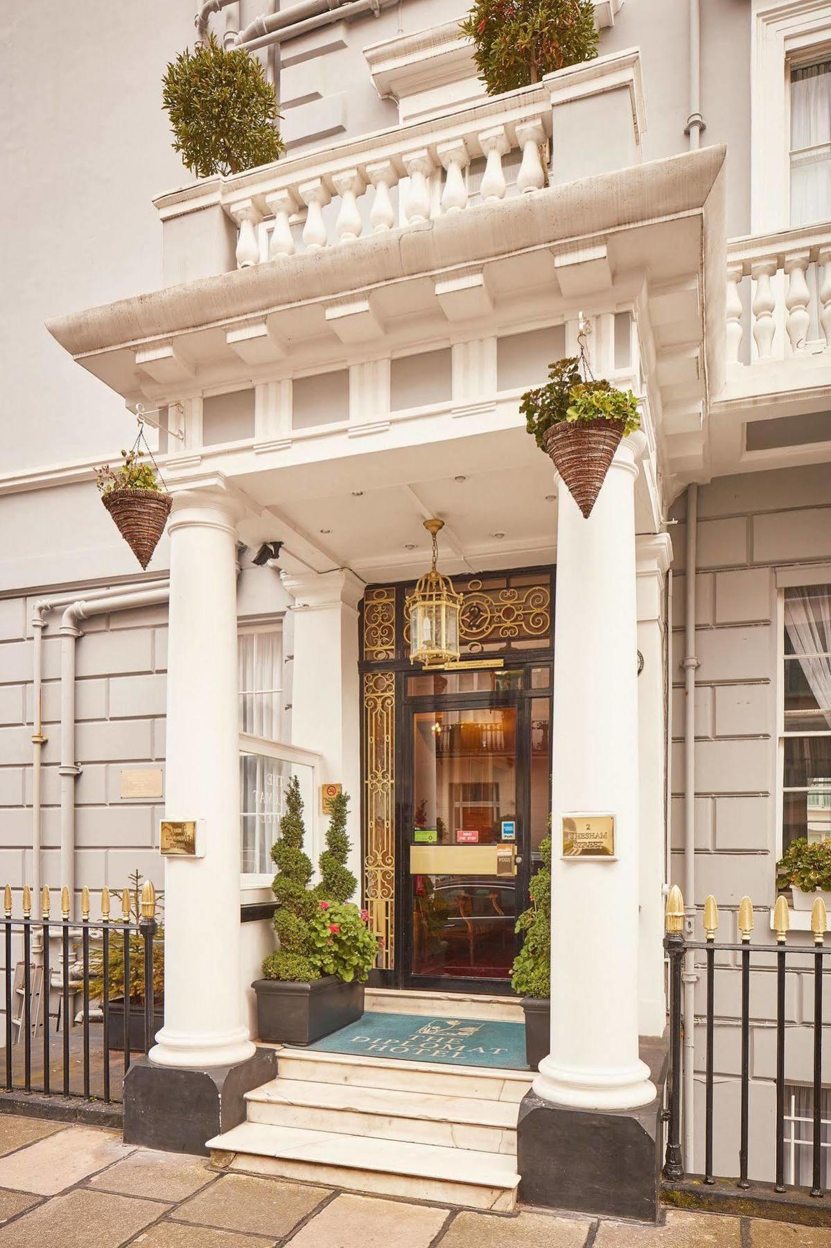 The Diplomat Hotel Лондон Экстерьер фото